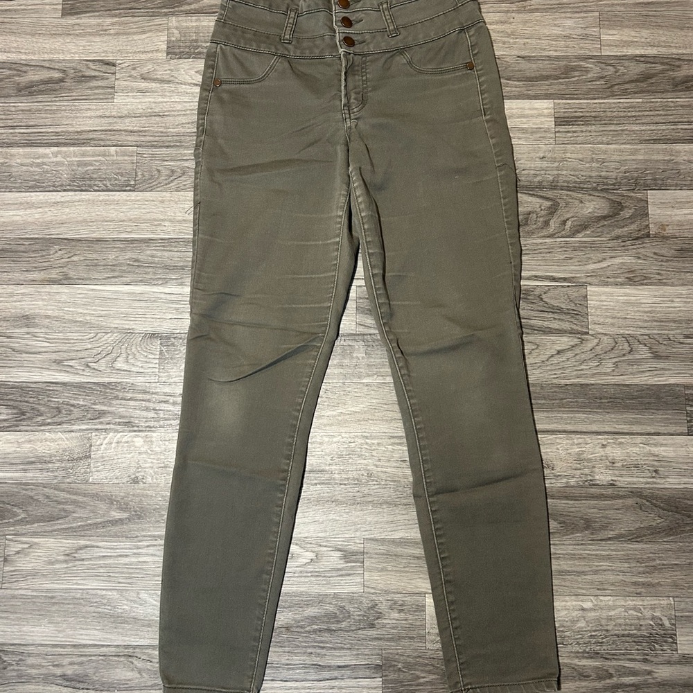 Women's Olive High-Waisted Jeans